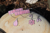 Hair clips pink - historical glass