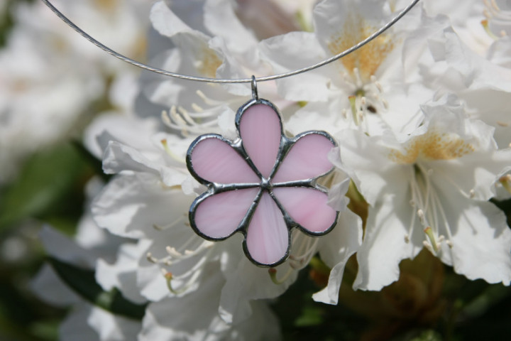 jewel flower pink - historical glass