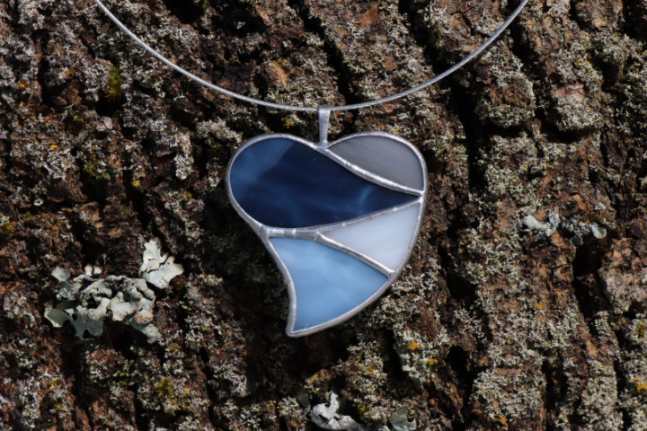 jewel heart big blue - historical glass